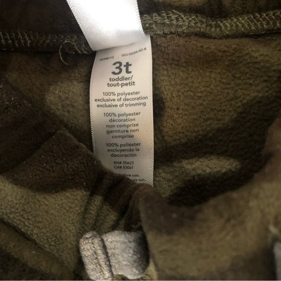 Carter’s Camo Sweatpants Size 3T - Picture 3 of 4